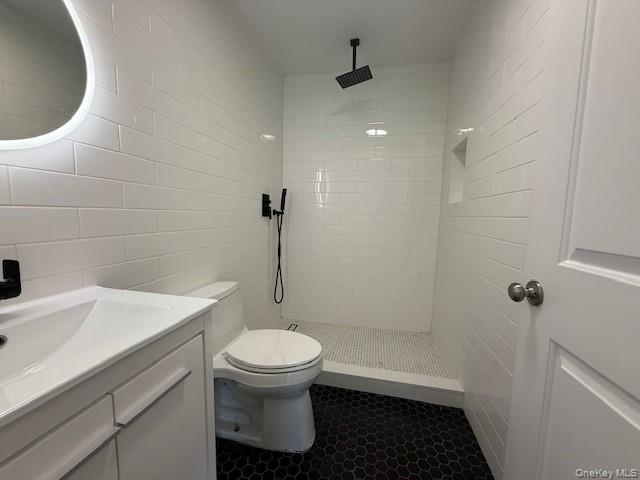 50 Continental Road Warwick, NY 10990 - Photo 34 of 46 a bathroom with a sink toilet and shower