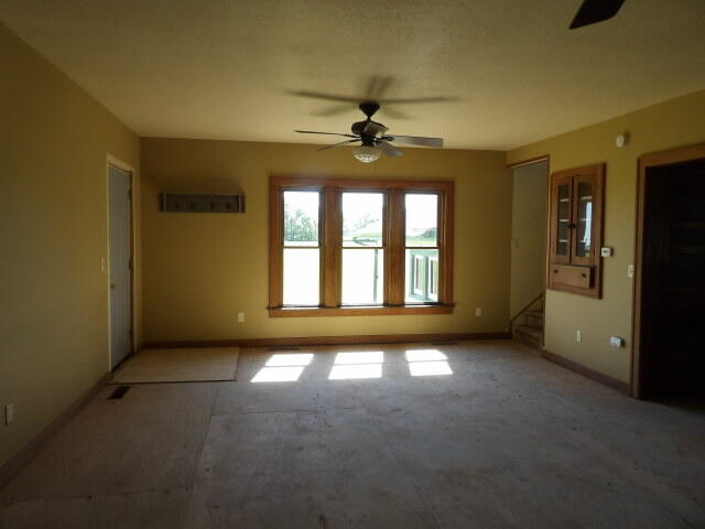 667 West Southern Road Bronson, MI 49028 - Photo 3 of 16