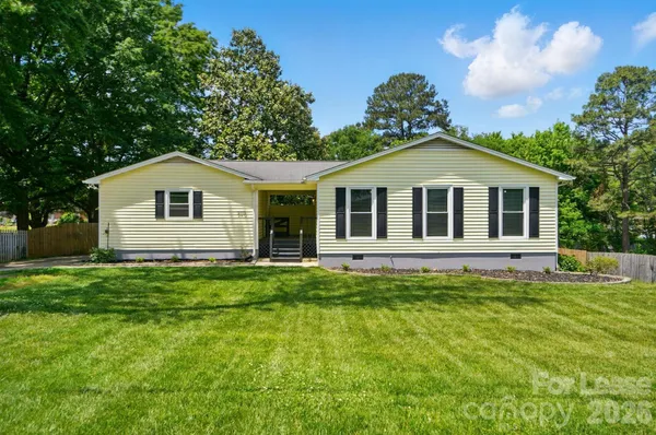 $2,400 | 2413 Hoffman Street, Gastonia, NC 28054