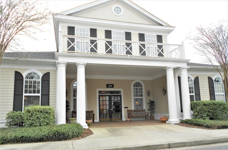 1932 Chatelain Way Mount Pleasant, SC 29464 - Photo 12 of 23 20190228195504162978000000-o