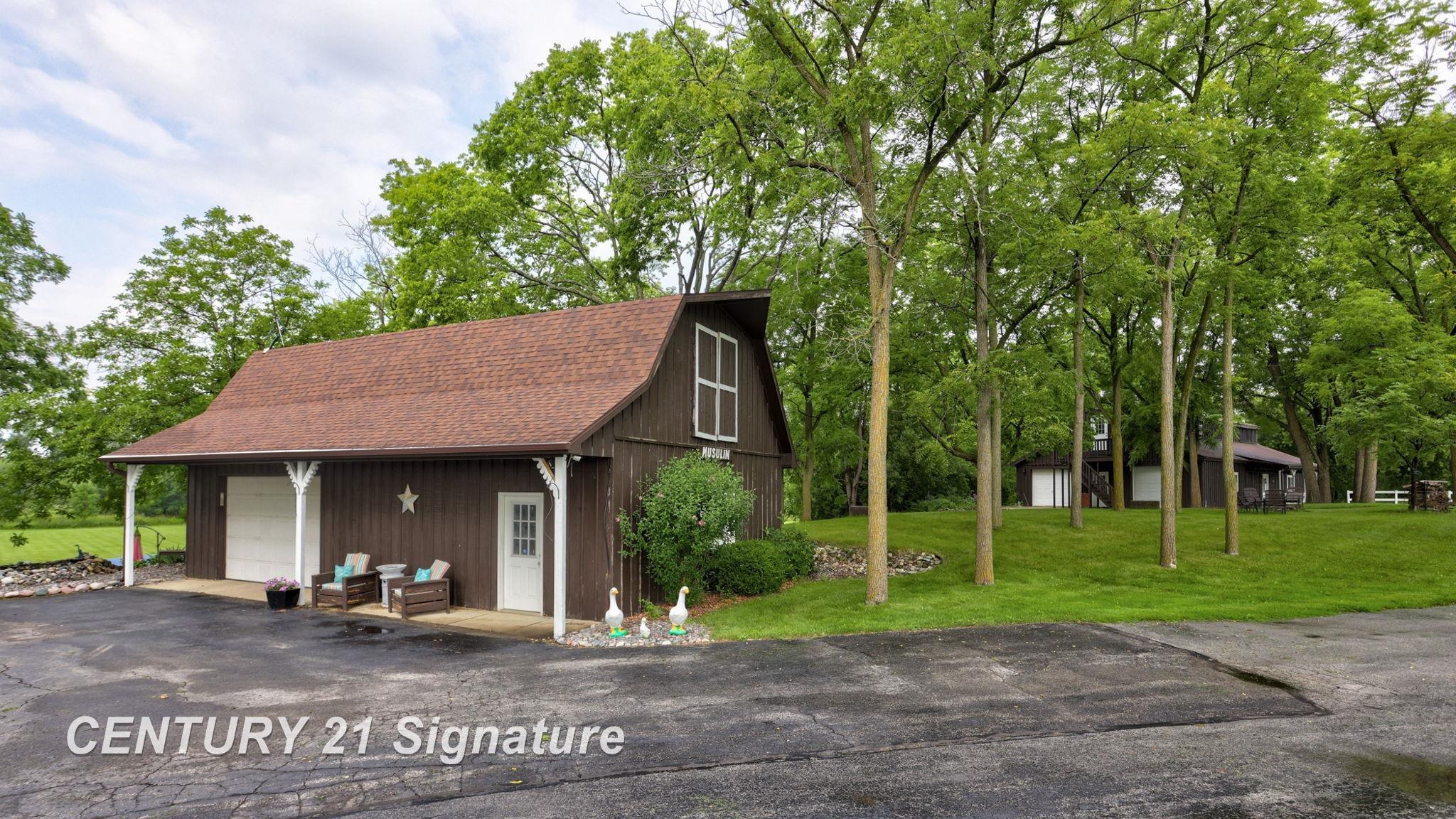 6315 Midland Road Freeland, MI 48623 - Photo 54 of 98