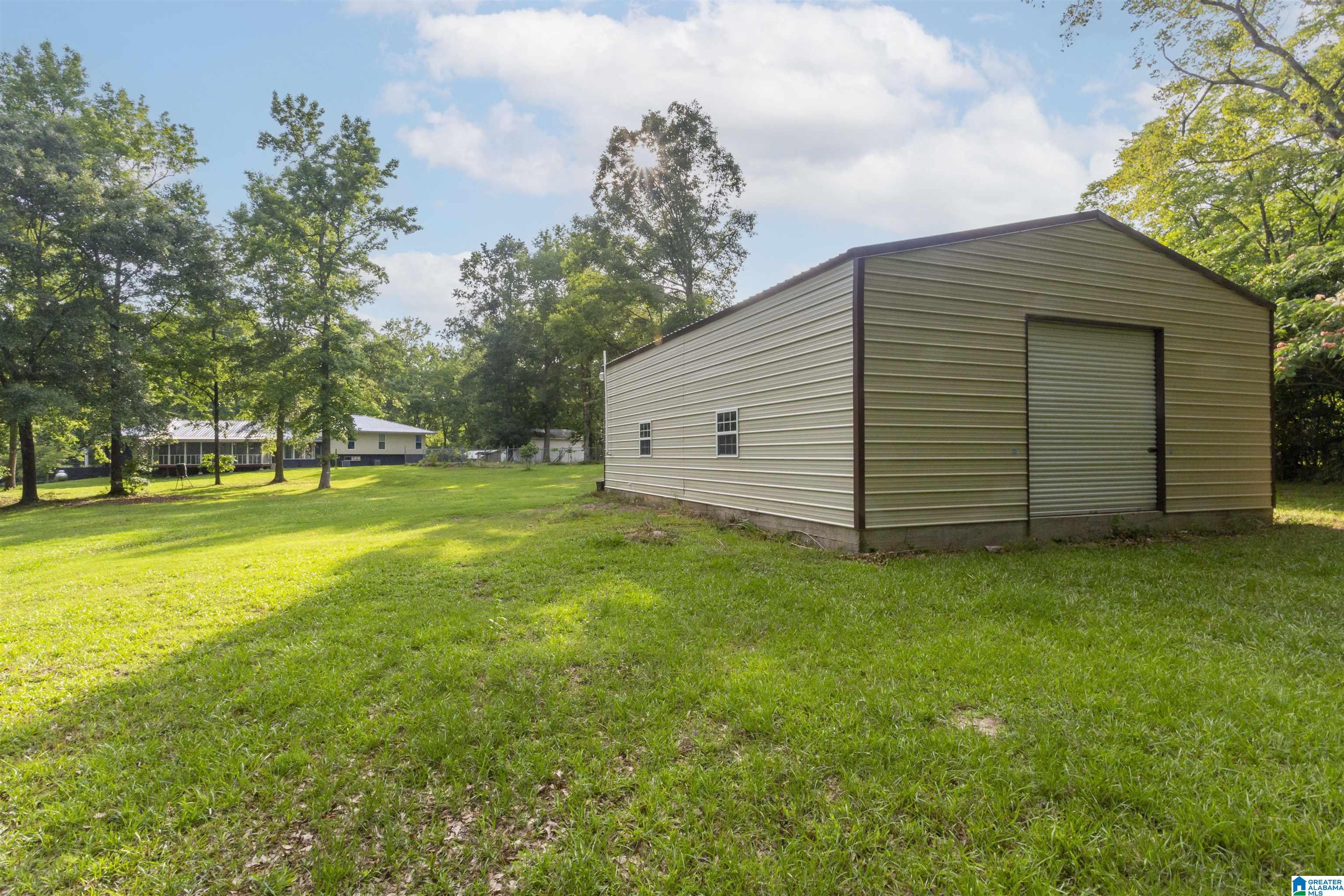 465 Lakewood Road Rainbow City, AL 35906 - Photo 33 of 43