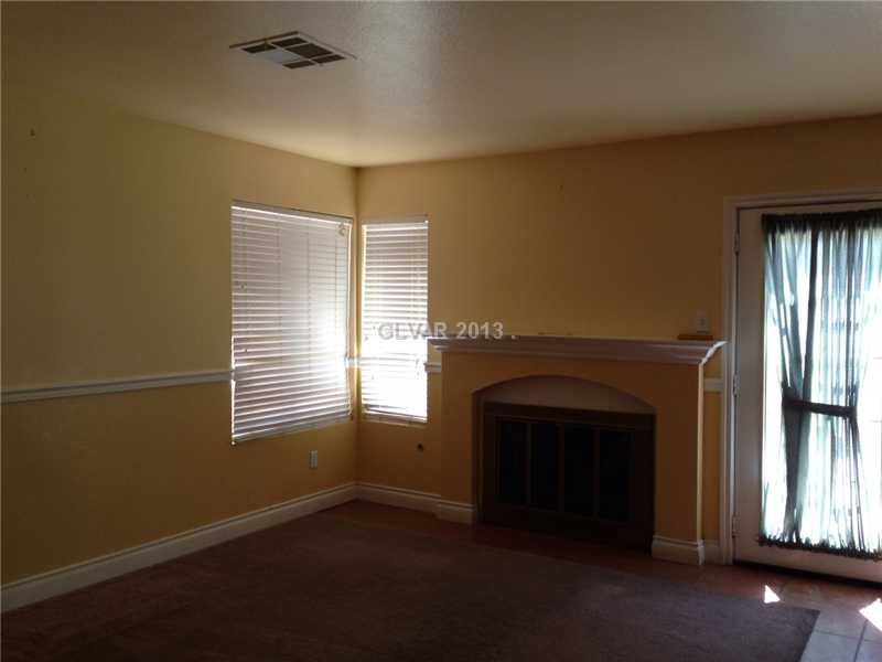 1439 Heather Ridge Road North Las Vegas, NV 89031 - Photo 6 of 9 Den.