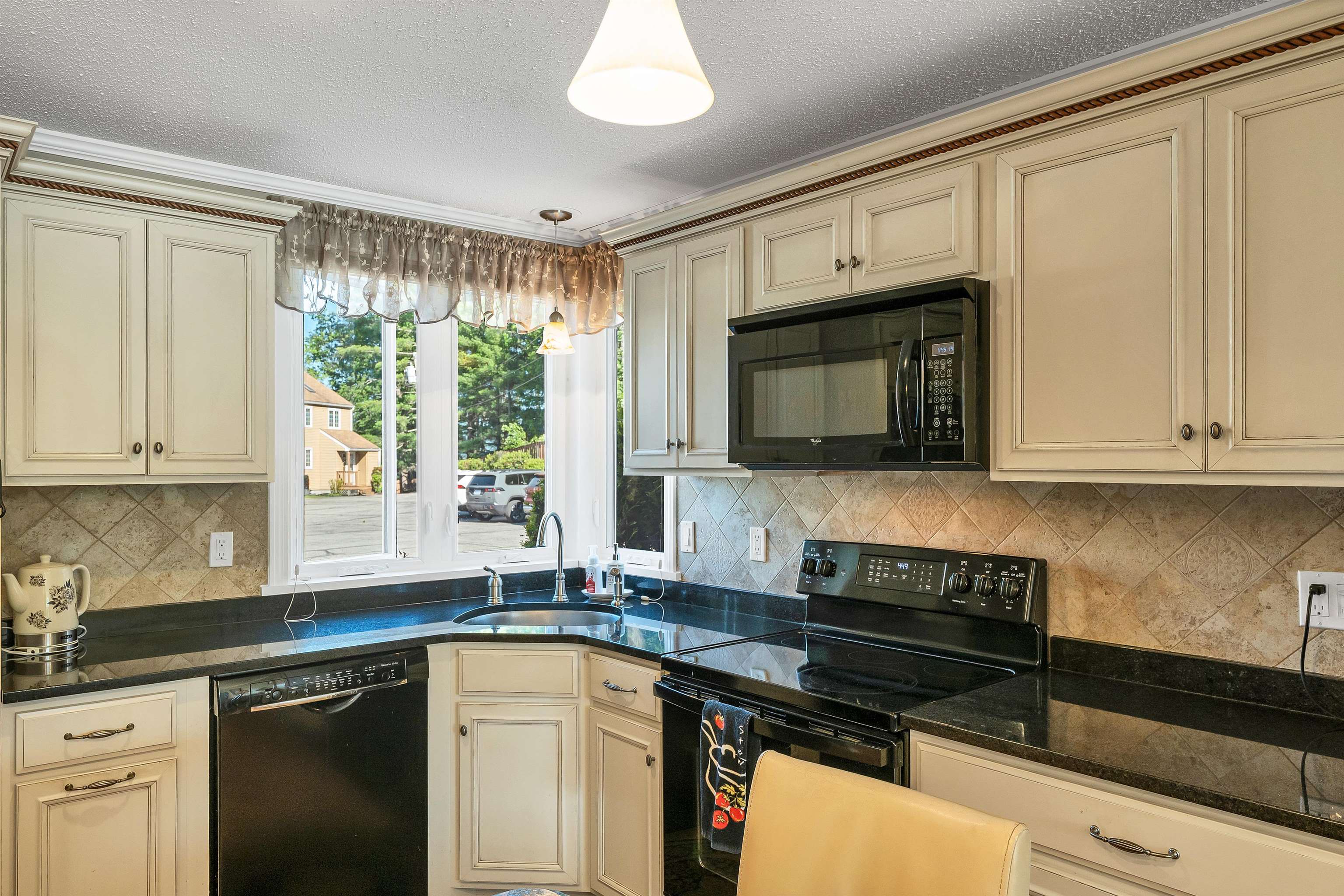50 Patch Pond Road, Unit 14 Ossipee, NH 03814 - Photo 9 of 60
