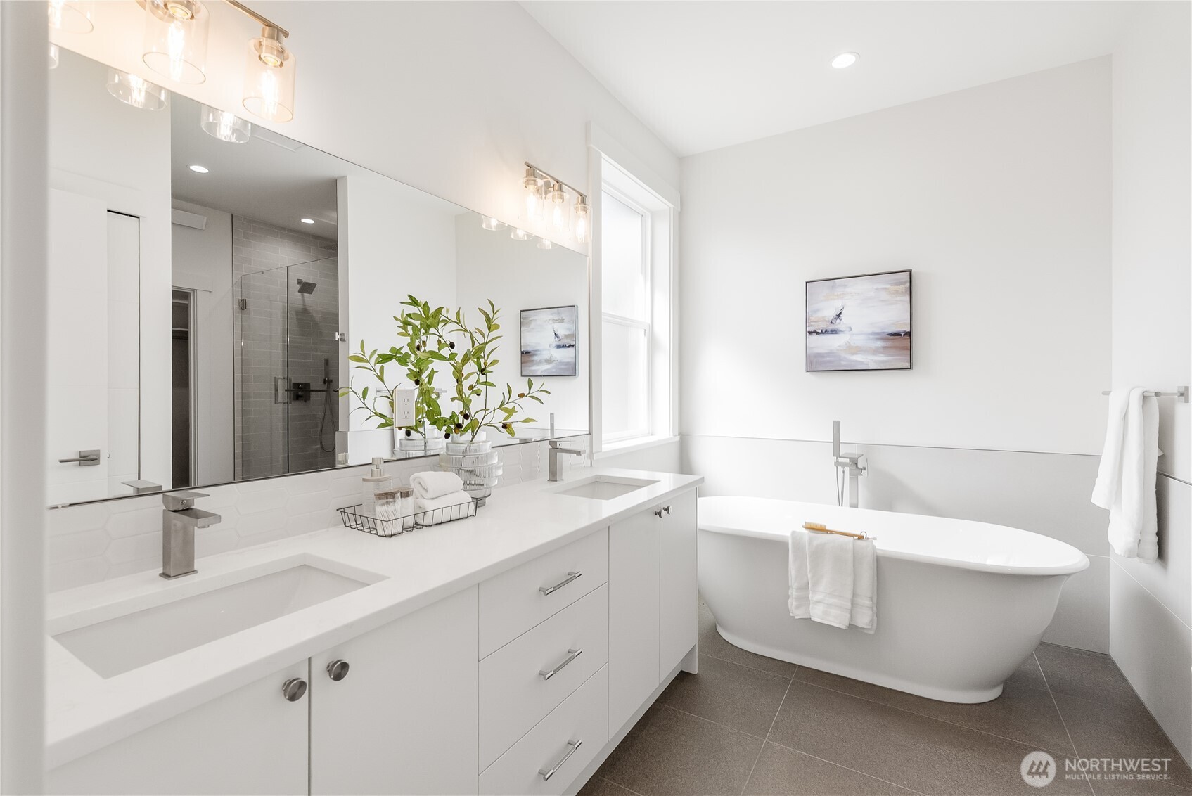 130 Sable Drive Everson, WA 98247 - Photo 21 of 40 a bathroom with a double vanity sink mirror and bathtub