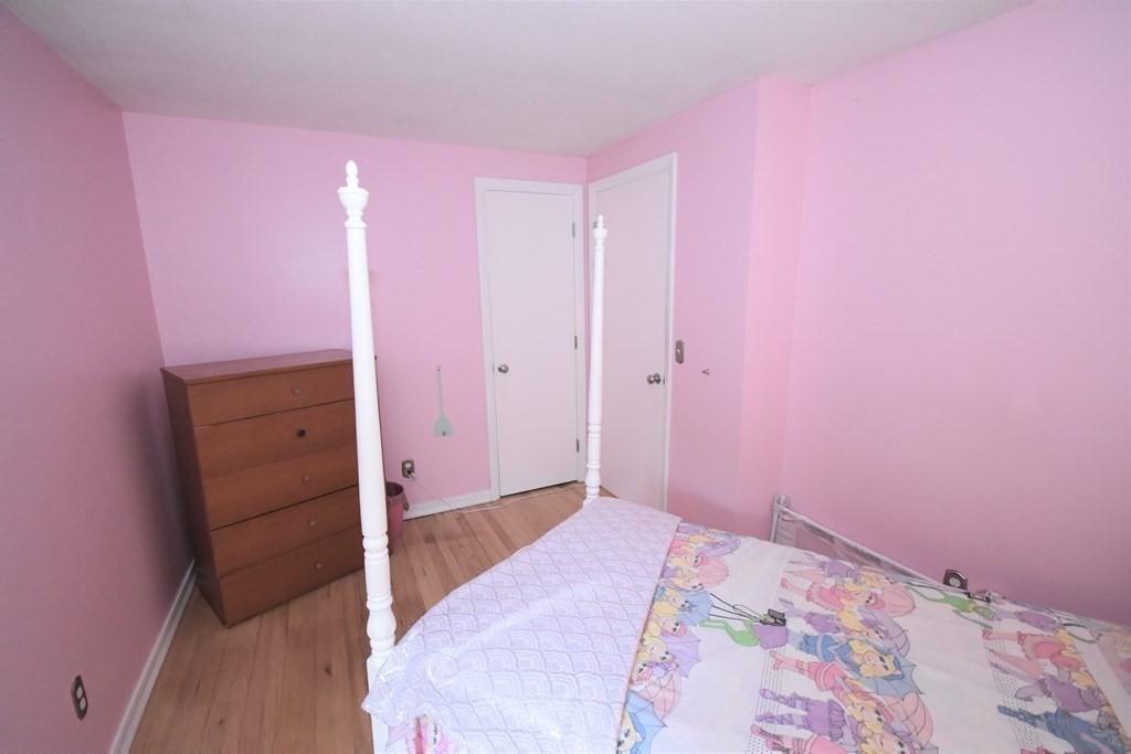 564 Granby Road South Hadley, MA 01075 - Photo 16 of 34 Gallery Image 16