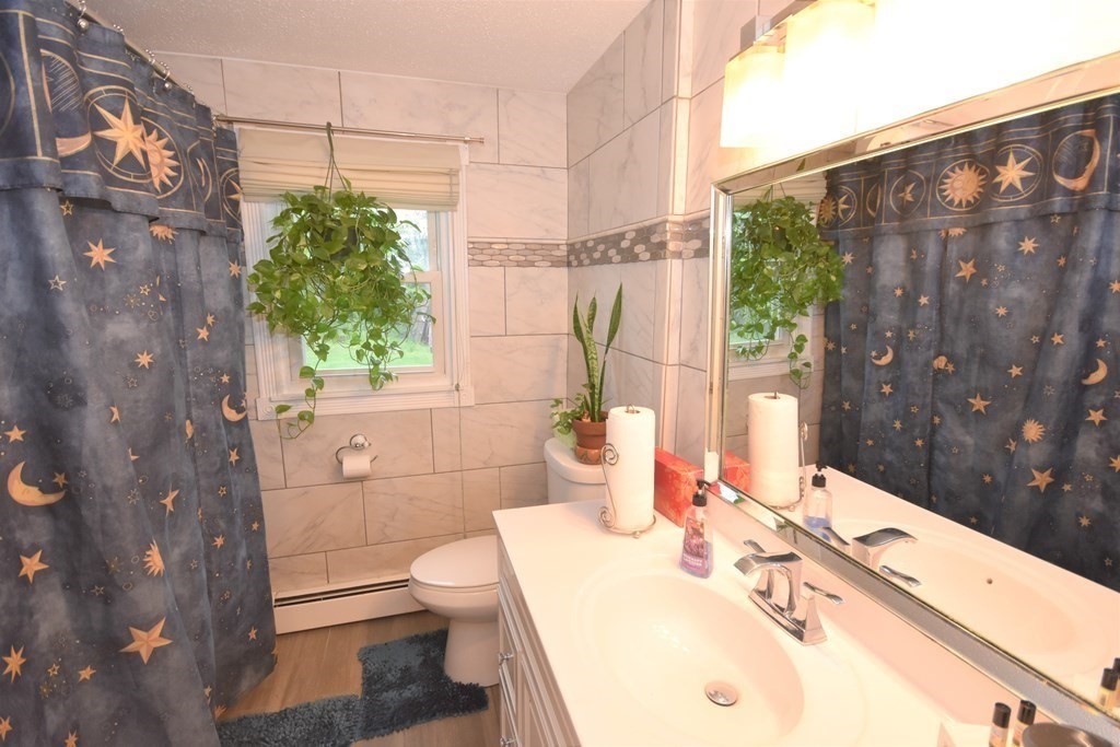 564 Granby Road South Hadley, MA 01075 - Photo 17 of 34 Gallery Image 17