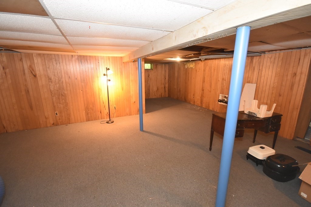 564 Granby Road South Hadley, MA 01075 - Photo 25 of 34 Gallery Image 25