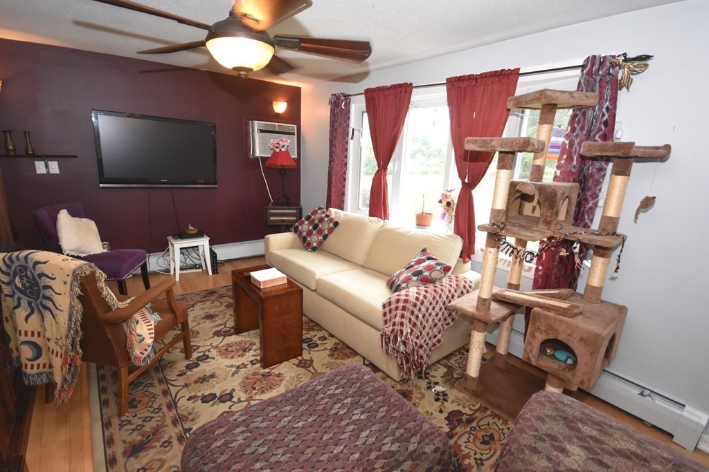 564 Granby Road South Hadley, MA 01075 - Photo 3 of 34 Gallery Image 3