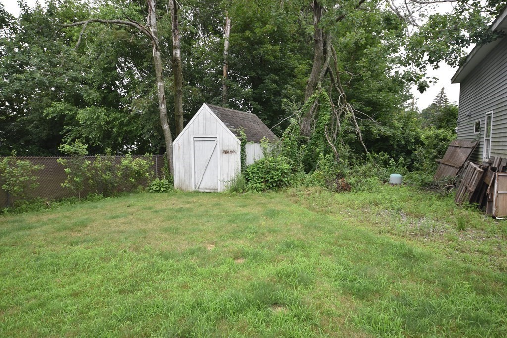 564 Granby Road South Hadley, MA 01075 - Photo 33 of 34 Gallery Image 33