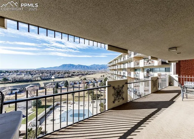 $150,000 | 411 Lakewood Circle, Unit B1009, Colorado Springs, CO 80910