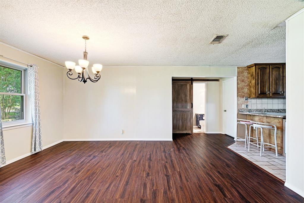 9157 Highway 271 Powderly, TX 75473 - Photo 10 of 28