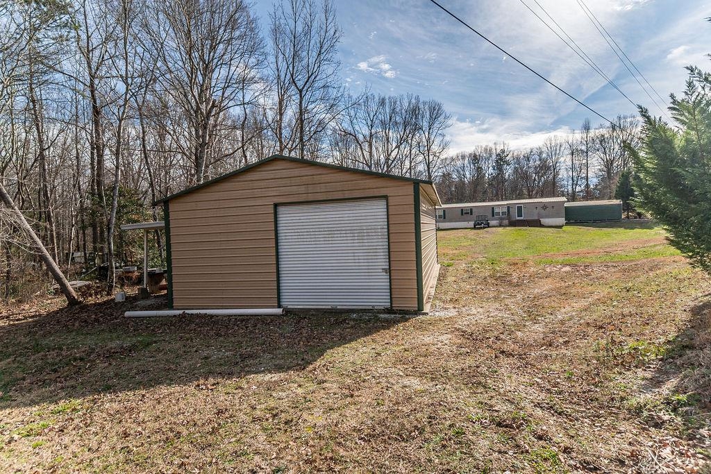 1639-1649 Kilgore Bridge Road Woodruff, SC 29388 - Photo 9 of 34