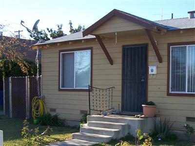 2203 11th Street Reedley, CA 93654 - Photo 1 of 6