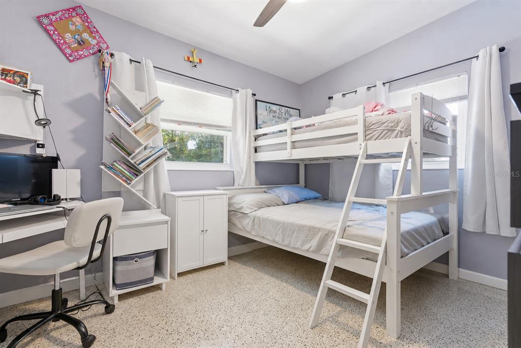 5126 104th Street North St. Petersburg, FL 33708 - Photo 19 of 37