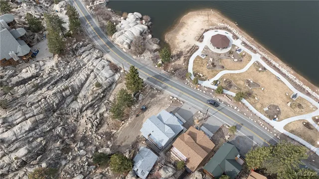 $675,000 | 39027 Big Bear Boulevard, Big Bear Lake, CA 92315