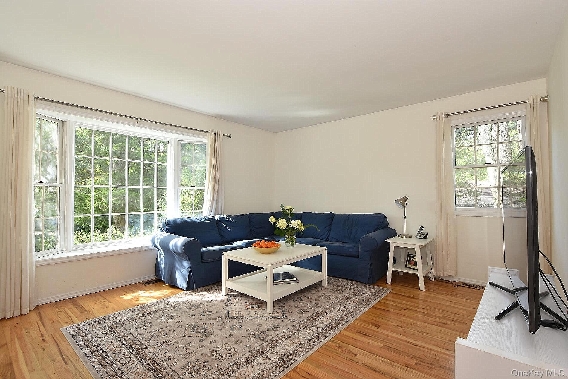 11 Urbans Road Sound Beach, NY 11789 - Photo 17 of 37 Gallery Image 17