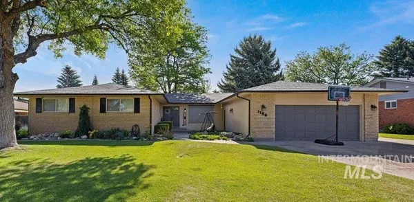 $530,000 | 1196 Juniper Street North, Twin Falls, ID 83301