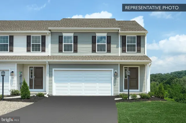 $309,990 | 7 Richfield Lane, Duncannon, PA 17020
