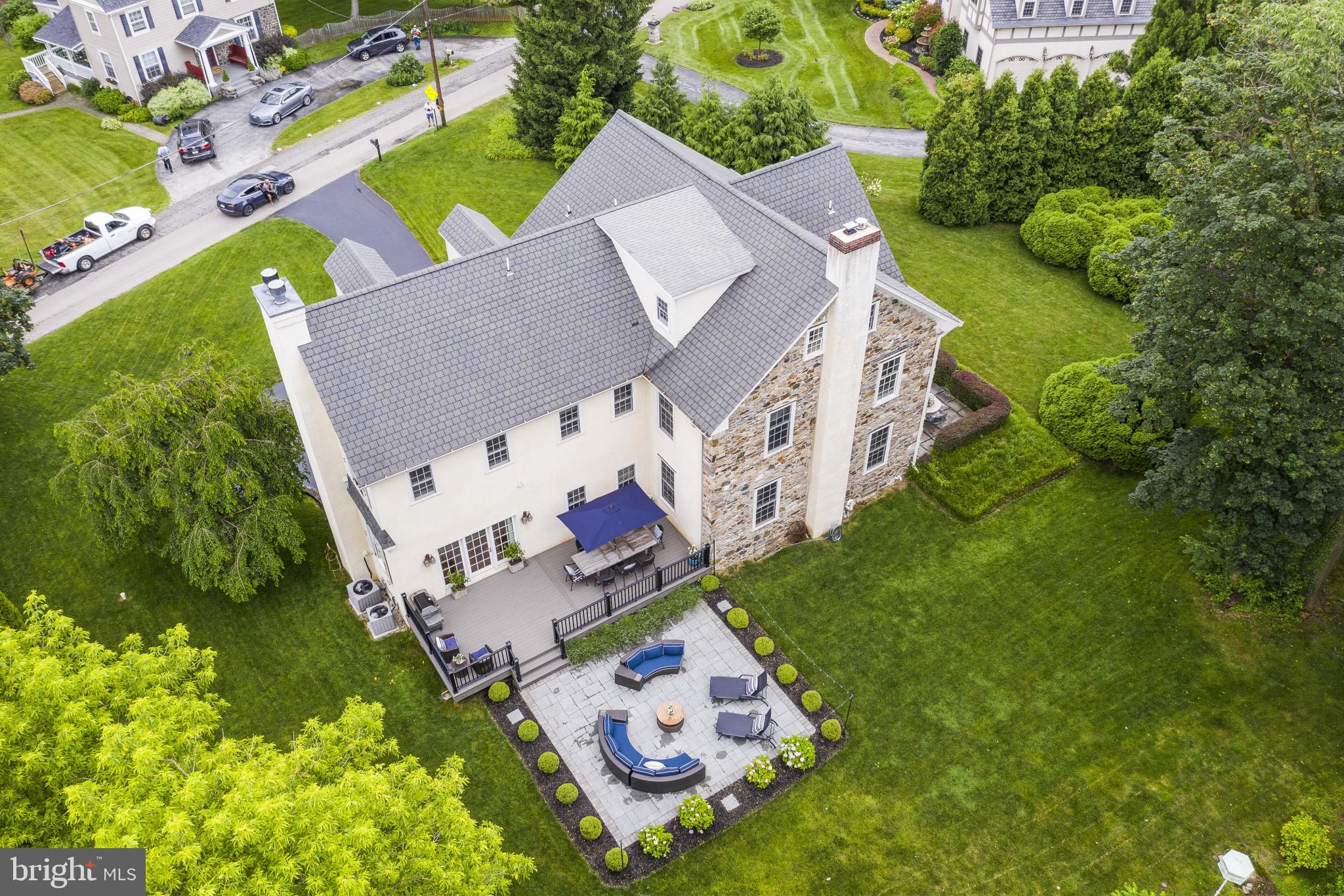 350 Belrose Lane Wayne, PA 19087 - Photo 2 of 50