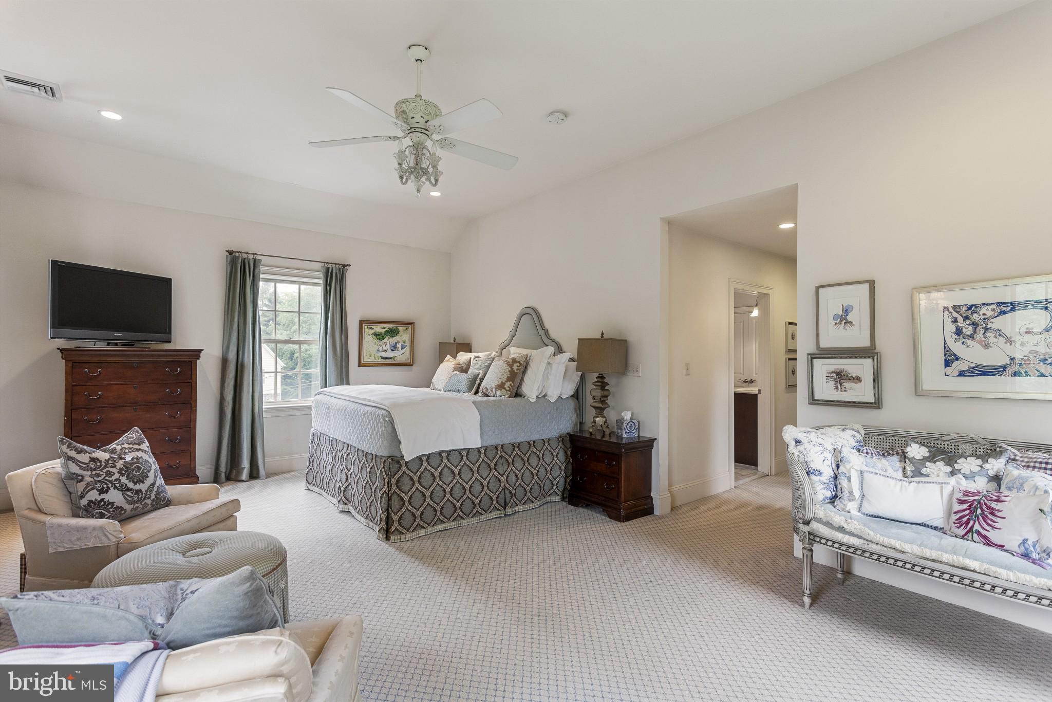 350 Belrose Lane Wayne, PA 19087 - Photo 24 of 50 Master Bedroom