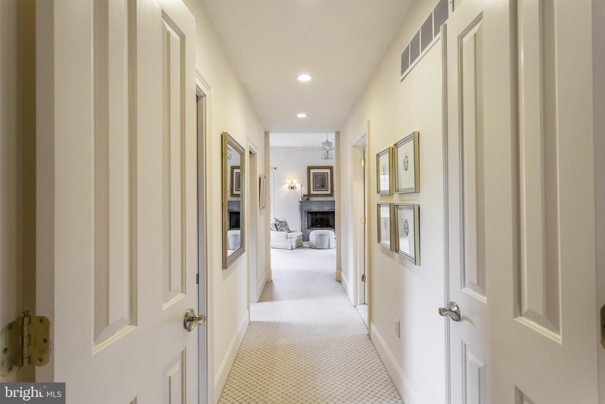 350 Belrose Lane Wayne, PA 19087 - Photo 29 of 50 Mastaer Bedroom