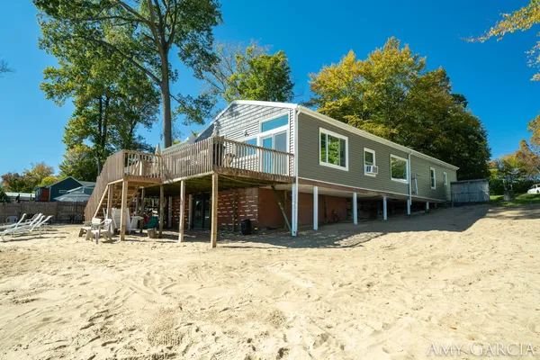 $319,000 | Undisclosed Address, Delton, MI 49046