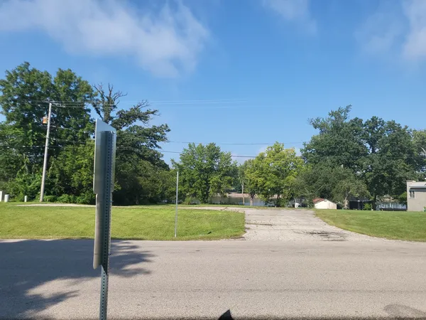 $75,000 | 10313 Ventura Boulevard, Machesney Park, IL 61115