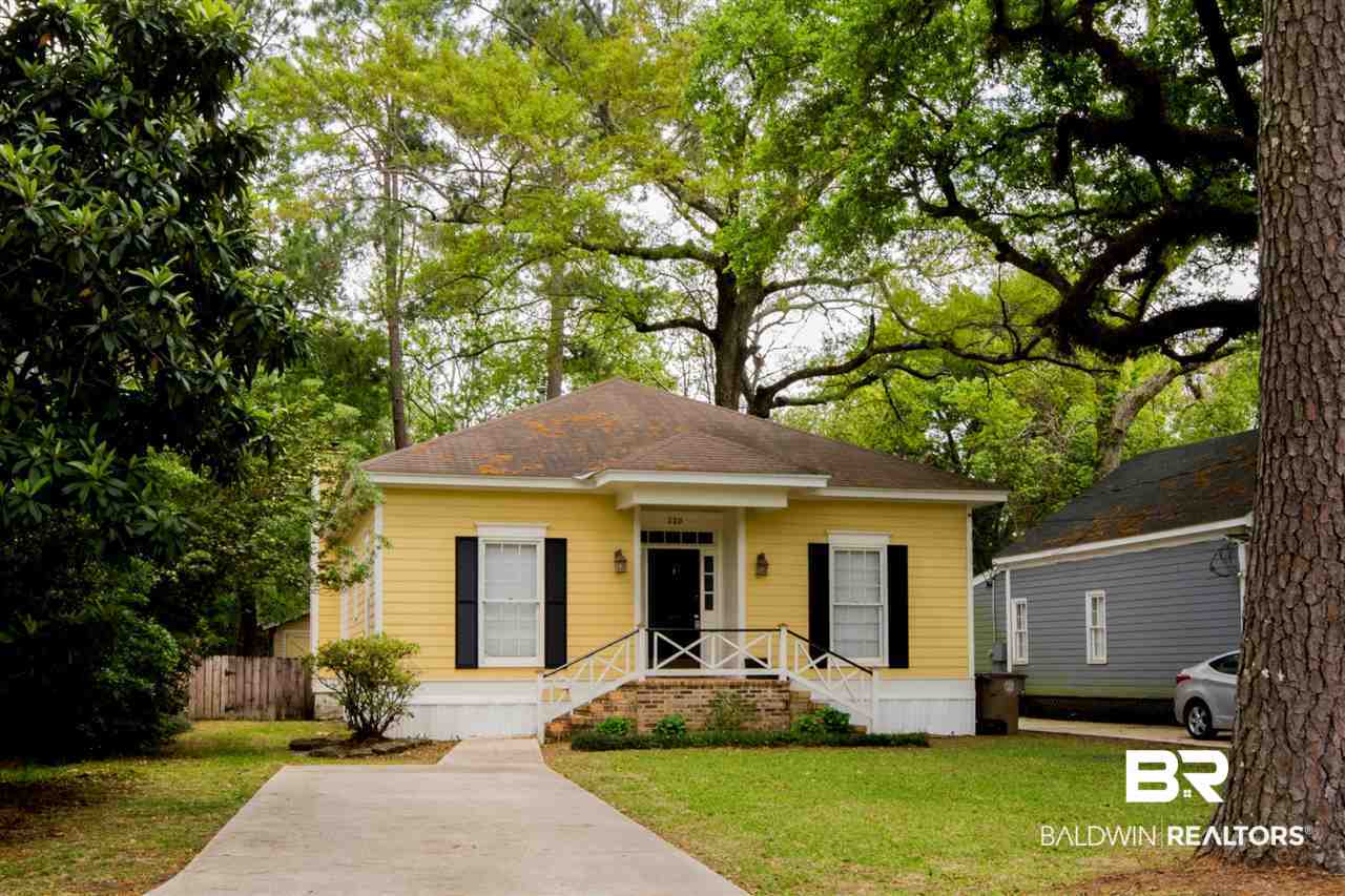 220 Hazel Street Mobile, AL 36607 - Photo 2 of 36