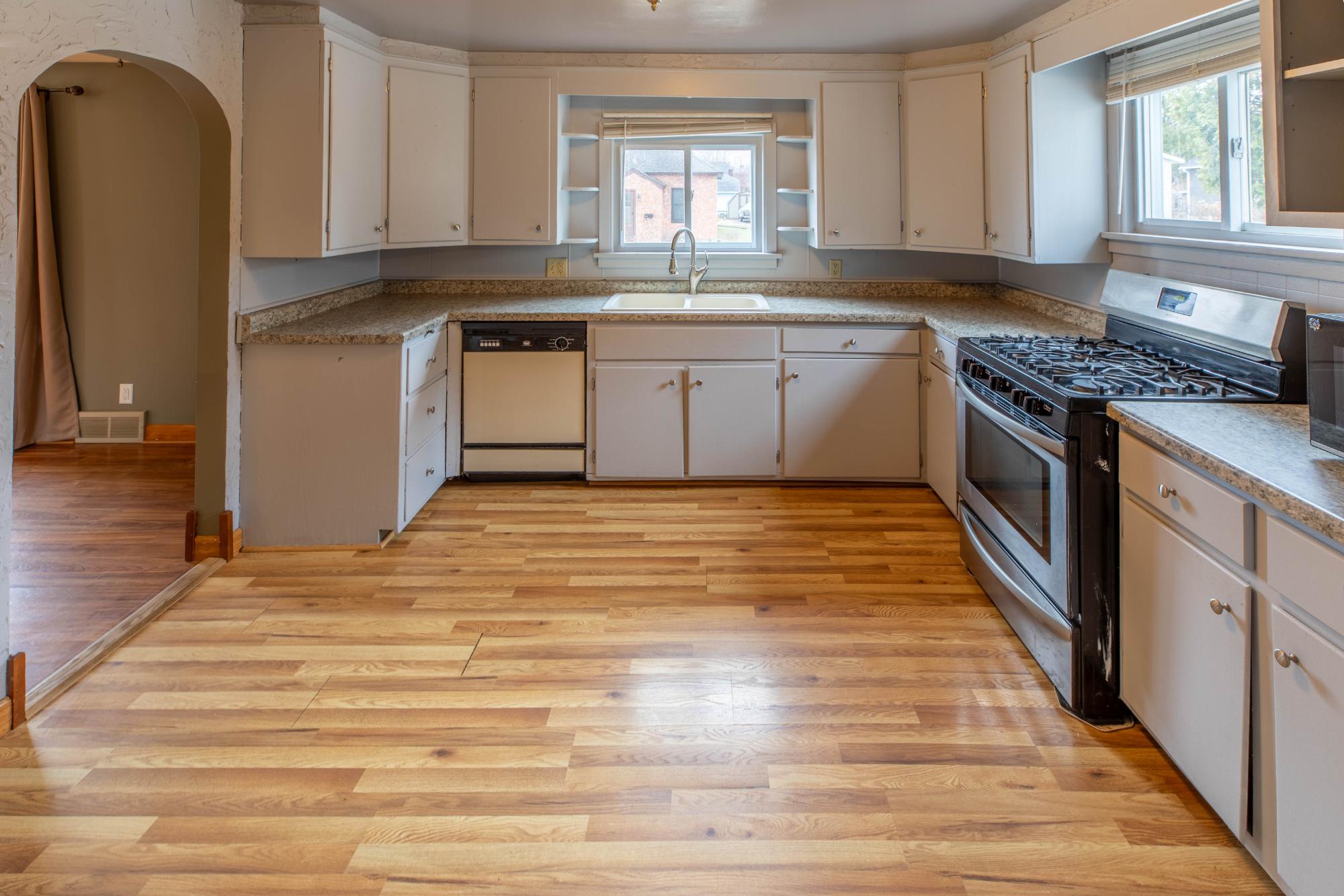 103 West Kemp Street Rhinelander, WI 54501 - Photo 4 of 44 Gallery Image 4