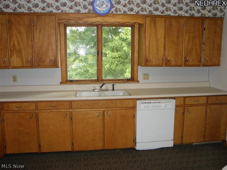 2009 Springfield Center Road Akron, OH 44312 - Photo 6 of 18