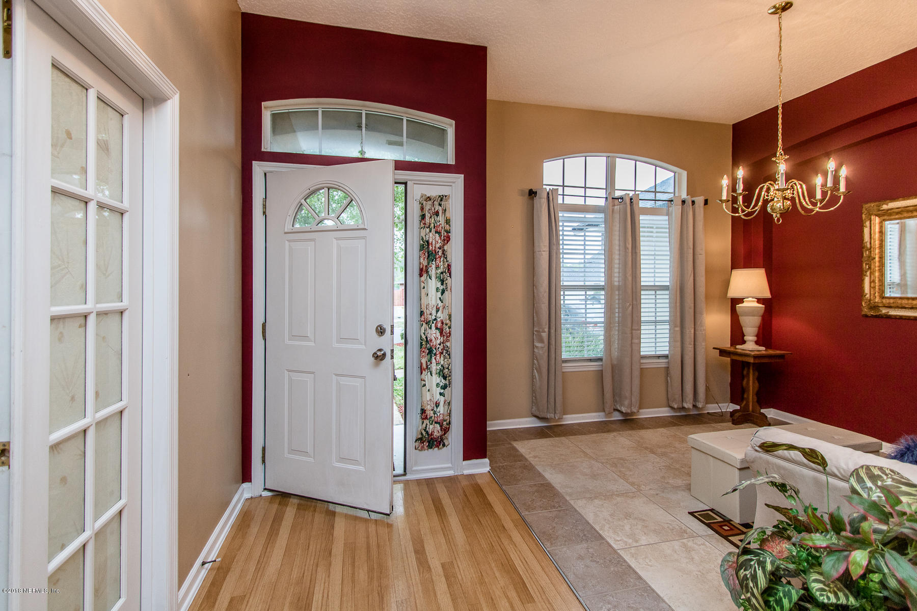 2435 Paris Mill Road Jacksonville, FL 32221 - Photo 3 of 29 Foyer