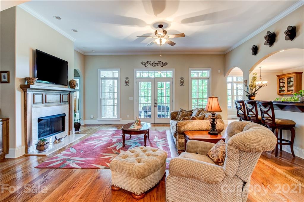 5913 Johnson Road, Unit 10 Lake Wylie, SC 29710 - Photo 12 of 47 Gallery Image 12