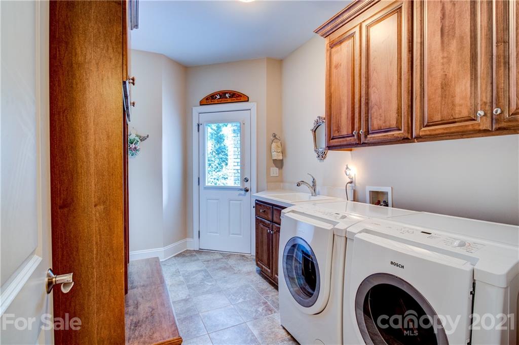 5913 Johnson Road, Unit 10 Lake Wylie, SC 29710 - Photo 17 of 47 Gallery Image 17