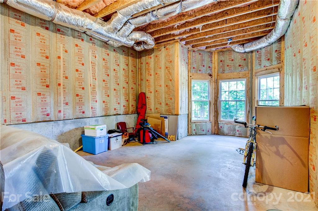 5913 Johnson Road, Unit 10 Lake Wylie, SC 29710 - Photo 35 of 47 Gallery Image 35