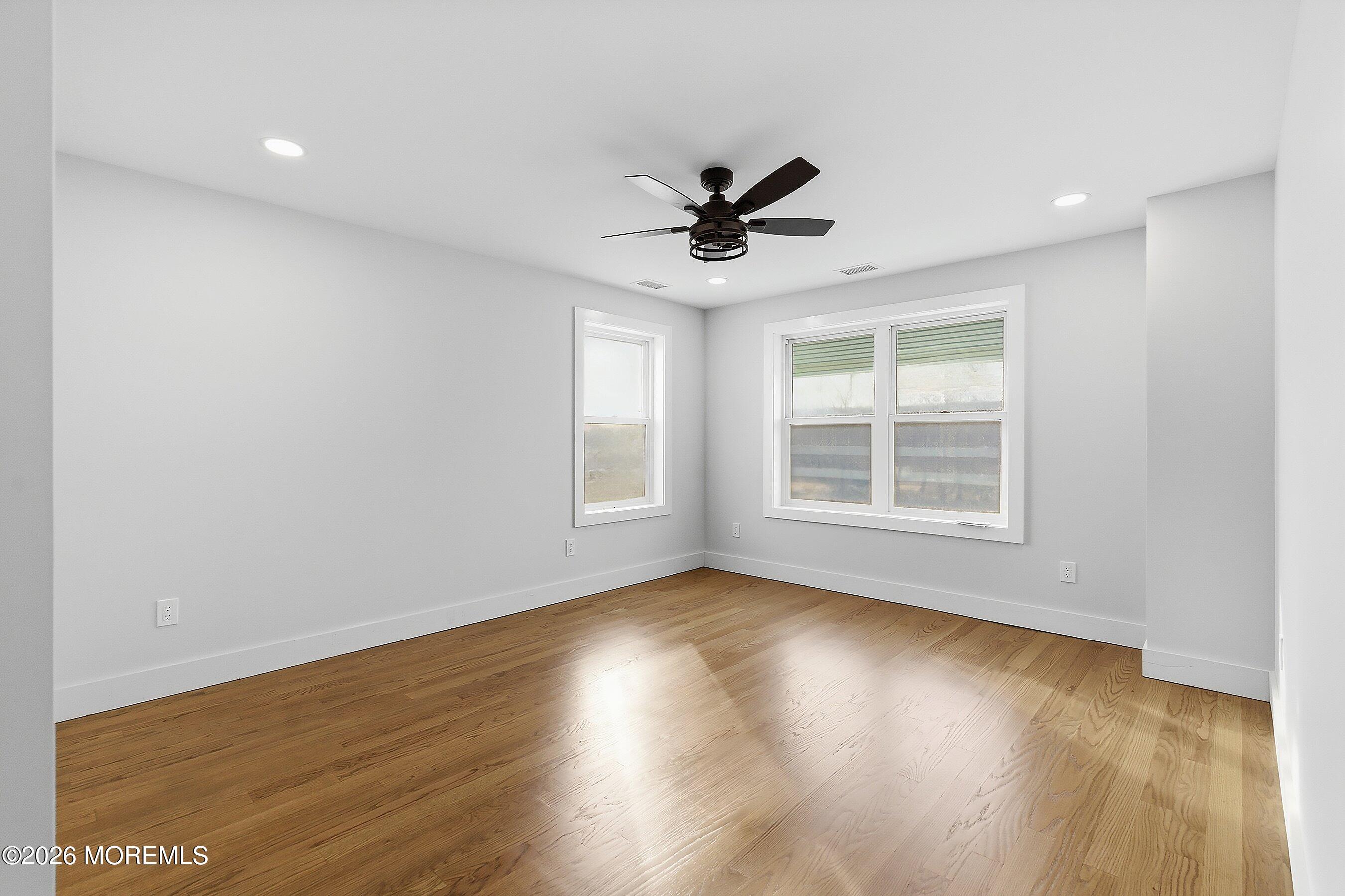 54 West Washington Avenue Atlantic Highlands, NJ 07716 - Photo 24 of 29 Bed 4