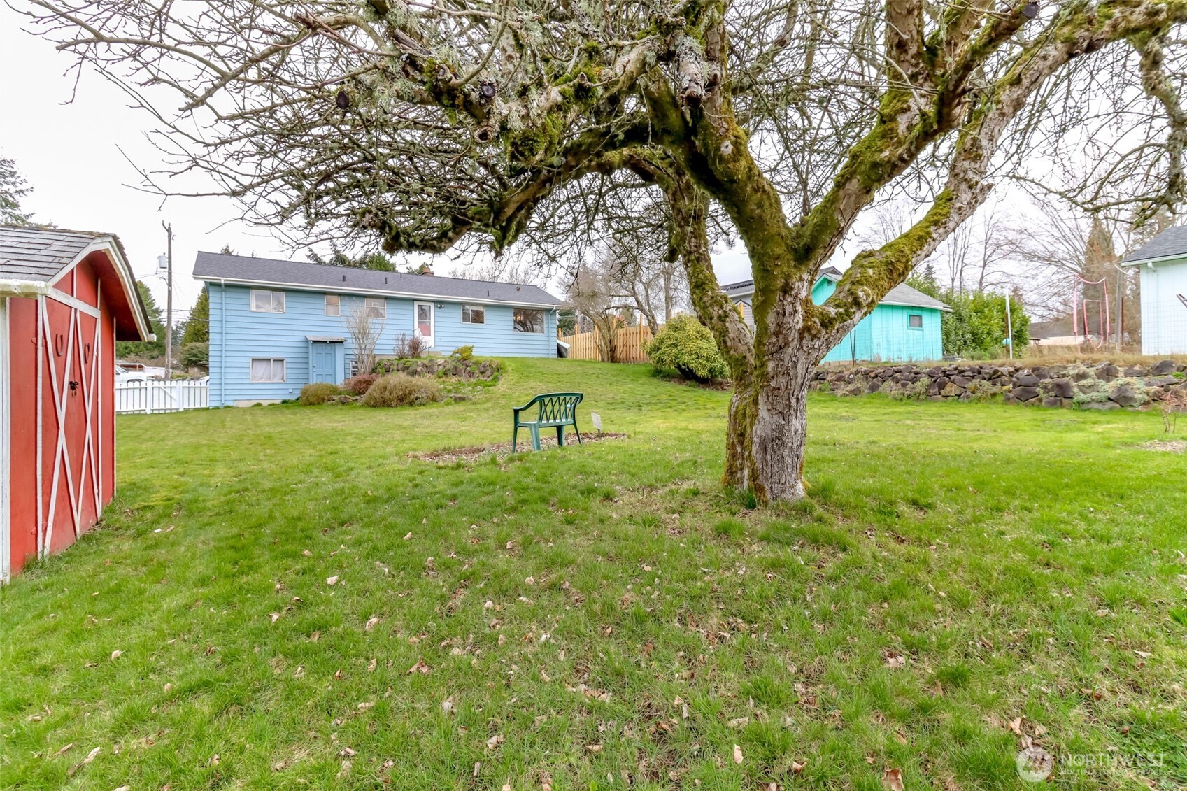 631 Southwest 126th Street Seattle, WA 98146 - Photo 24 of 27 Gallery Image 24
