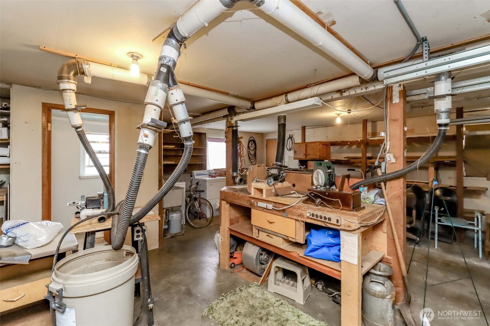 631 Southwest 126th Street Seattle, WA 98146 - Photo 26 of 27 Gallery Image 26
