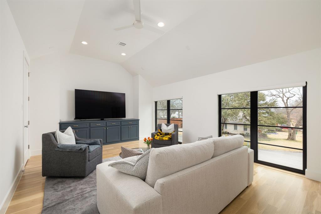 5019 Lark Lane Dallas, TX 75209 - Photo 21 of 30