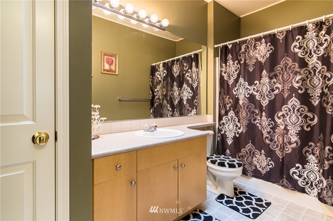 4912 Talbot Place South, Unit 1A Renton, WA 98055 - Photo 11 of 18 Gallery Image 11
