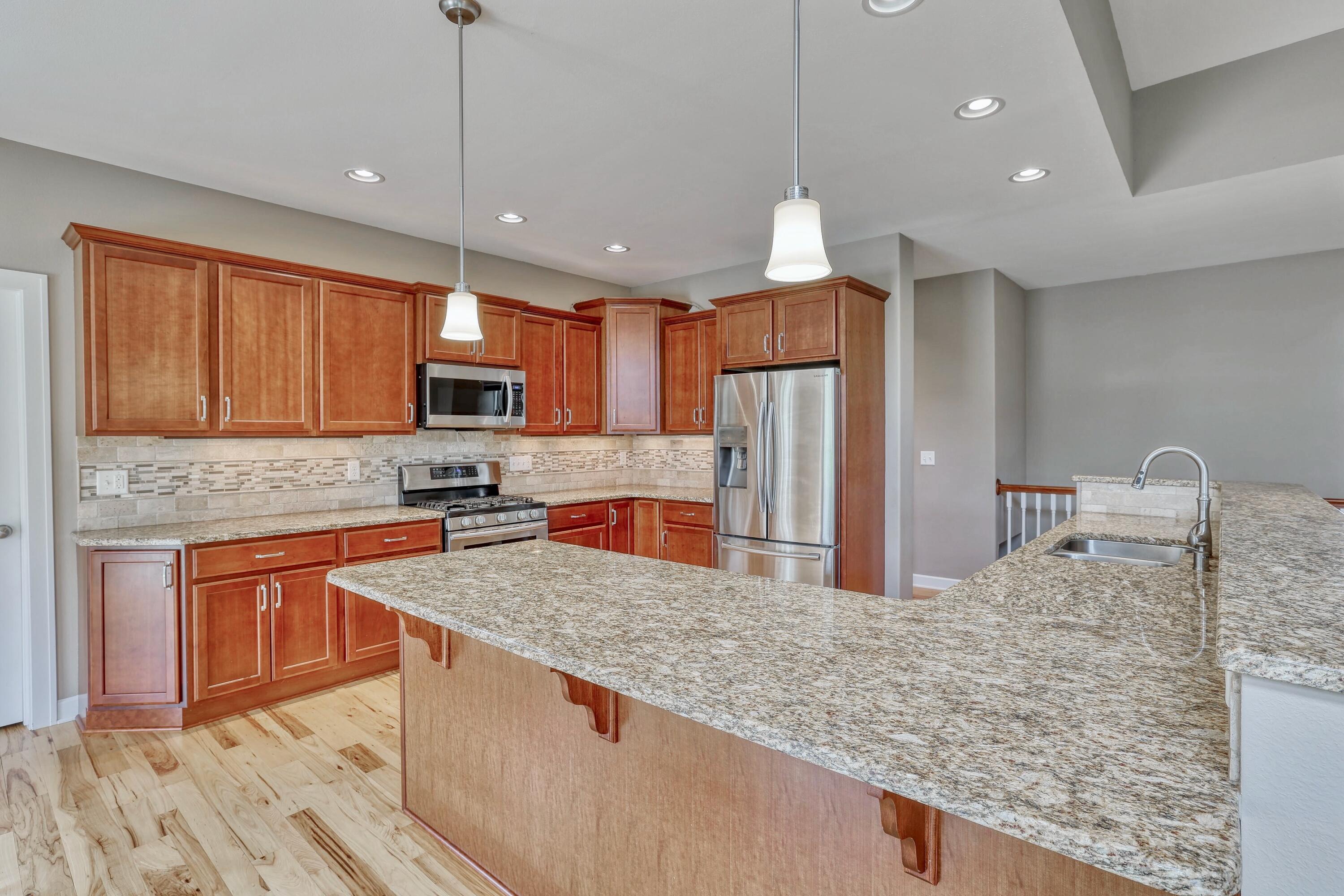 1404 Whitetail Run Mukwonago, WI 53149 - Photo 10 of 52 00 - 10