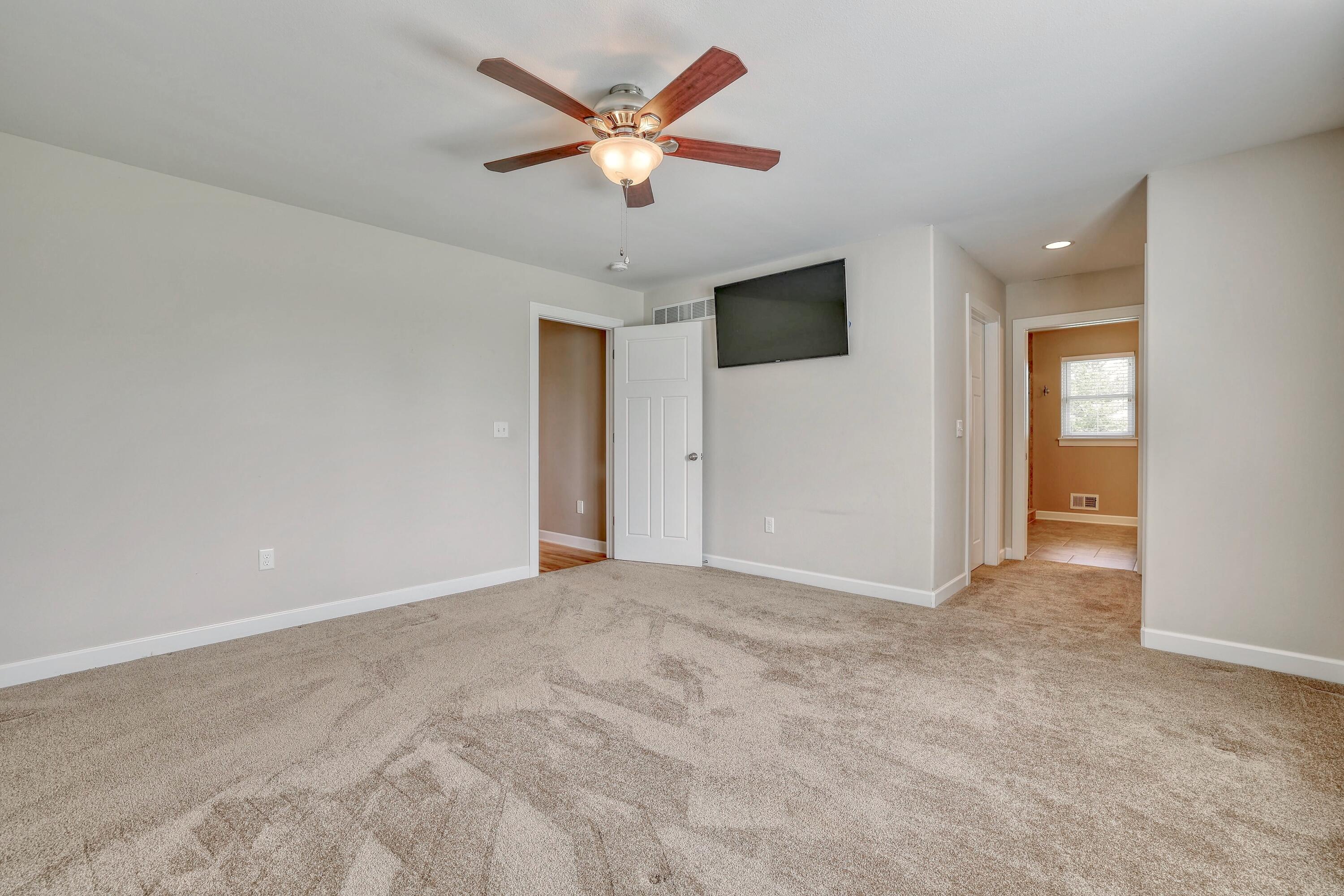 1404 Whitetail Run Mukwonago, WI 53149 - Photo 23 of 52 00 - 23