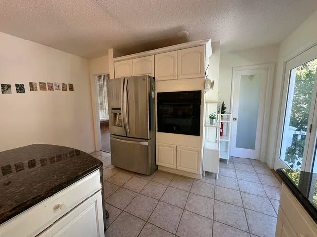 $574,900 | 818 Forest Avenue, Orono, ME 04473