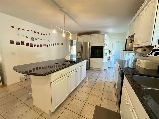 $574,900 | 818 Forest Avenue, Orono, ME 04473