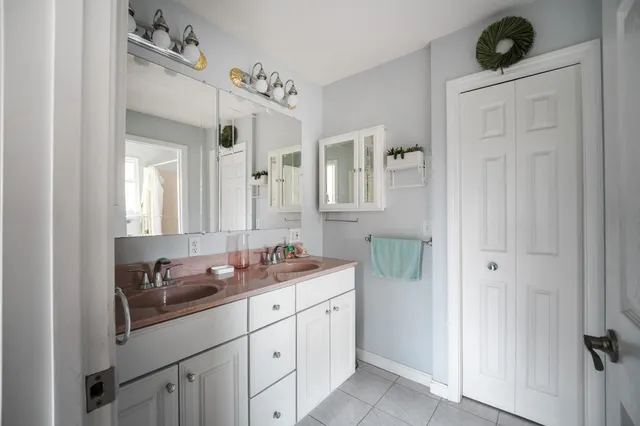 $574,900 | 818 Forest Avenue, Orono, ME 04473