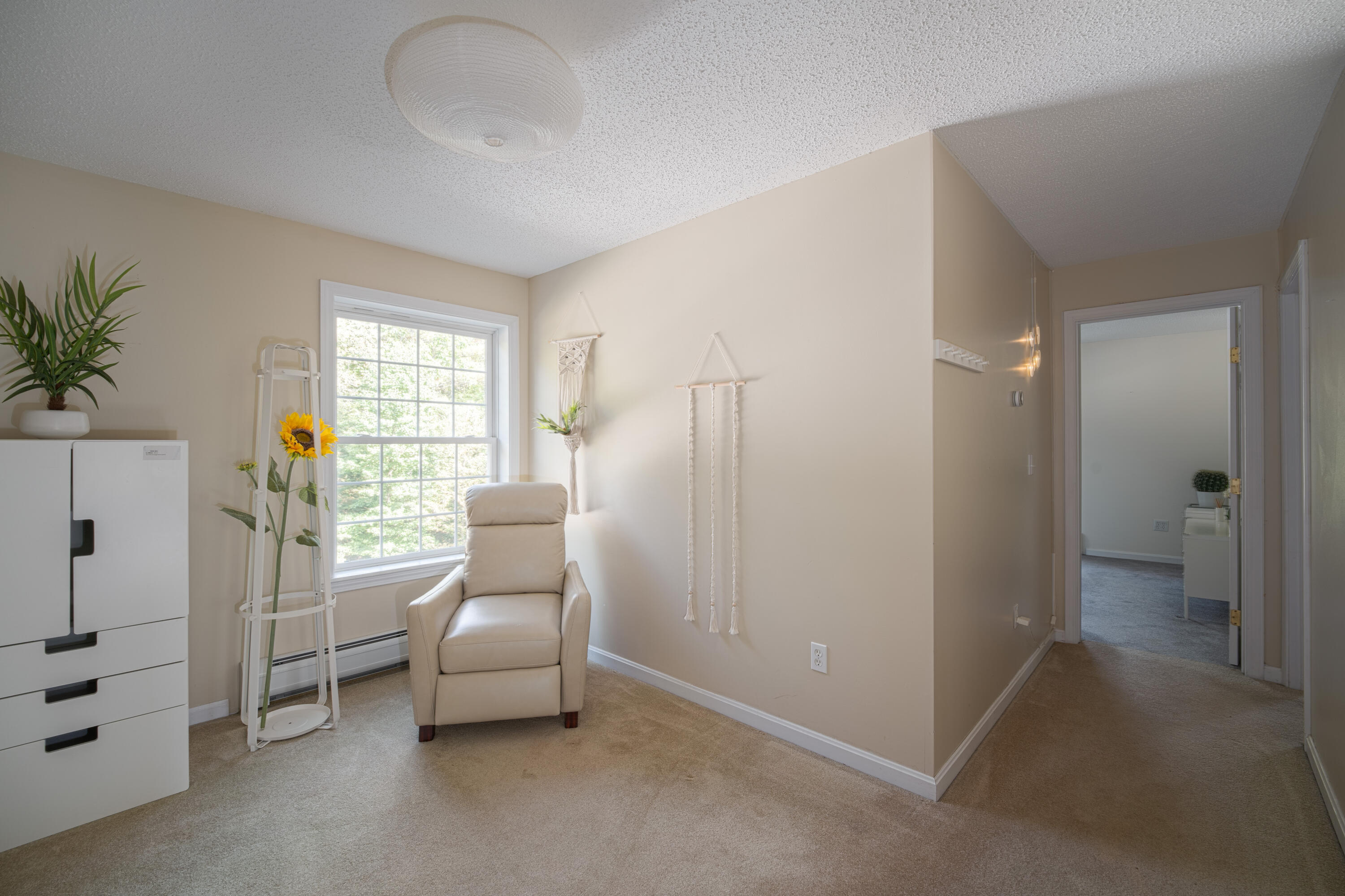 818 Forest Avenue Orono, ME 04473 - Photo 34 of 80 sitting room on 2nd floor