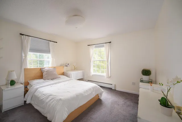 $574,900 | 818 Forest Avenue, Orono, ME 04473