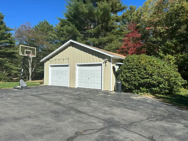 $574,900 | 818 Forest Avenue, Orono, ME 04473