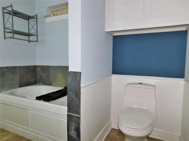 $2,250 | 2001 Oak Tree Drive, Denton, TX 76209