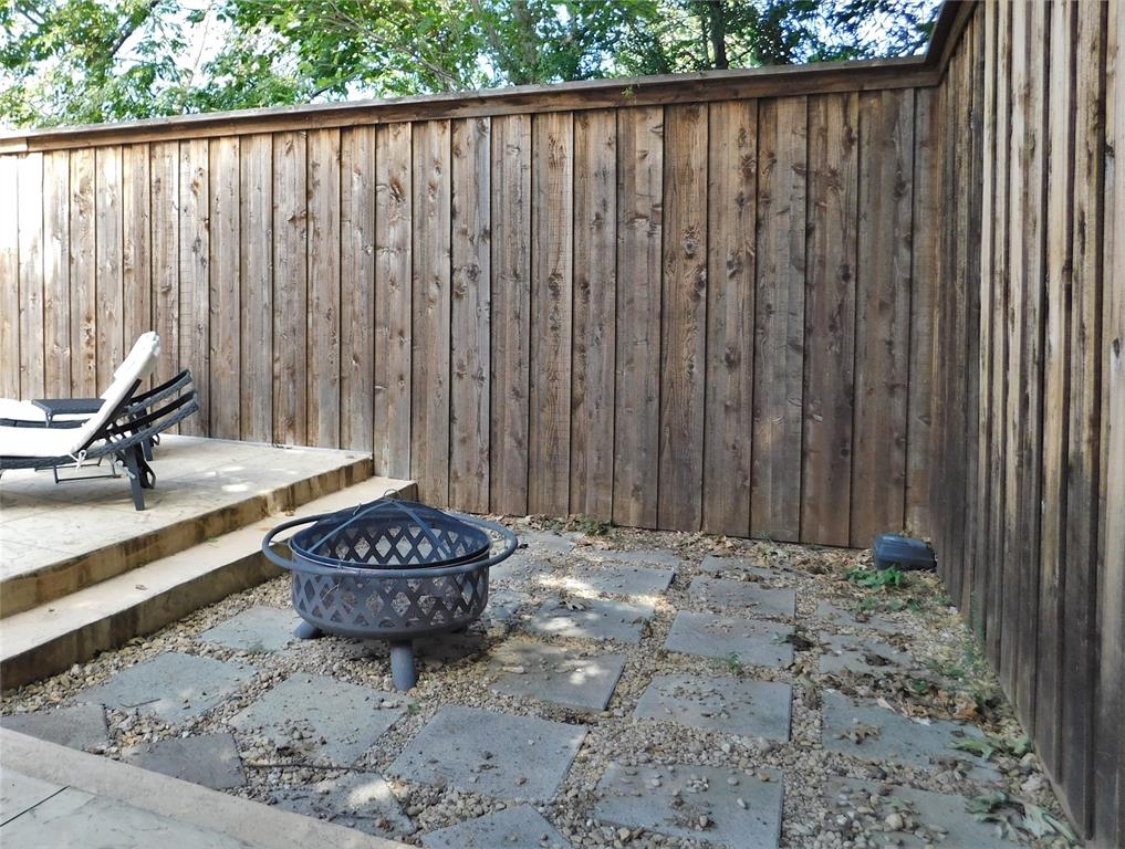 2001 Oak Tree Drive Denton, TX 76209 - Photo 31 of 34